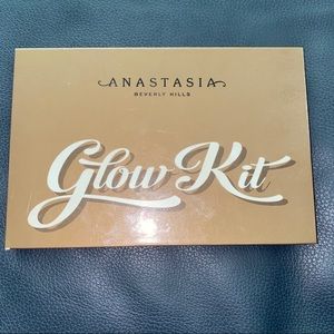 Glow Kit Limited Edition